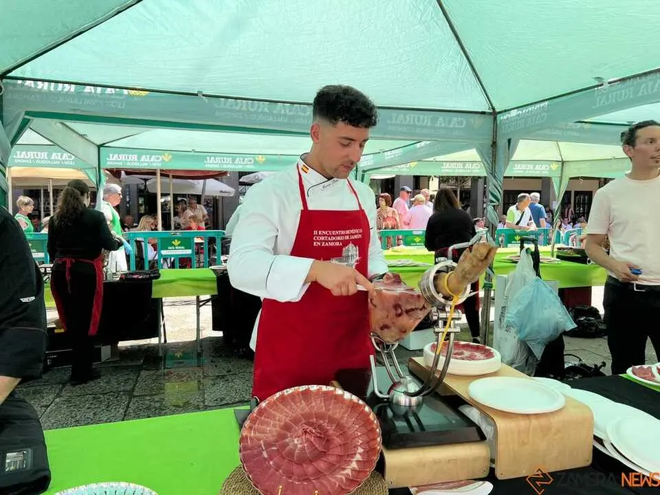 II Encuentro Ben&eacute;fico de cortadores de Jam&oacute;n _11