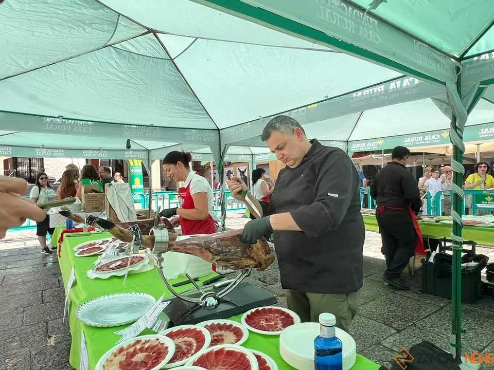 II Encuentro Ben&eacute;fico de cortadores de Jam&oacute;n _12