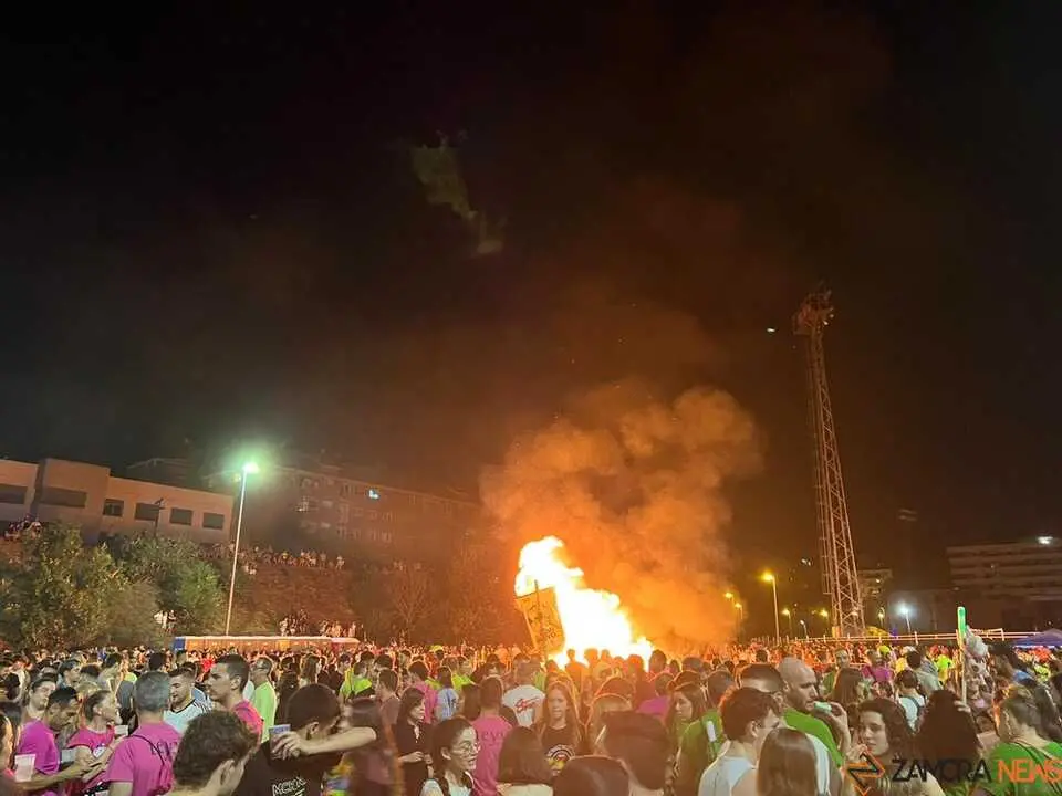 HOGUERA DE sAN JUAN _23