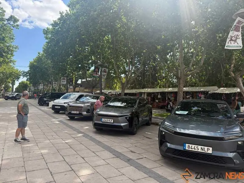 Feria del Veh&iacute;culo El&eacute;ctrico en Zamora_2