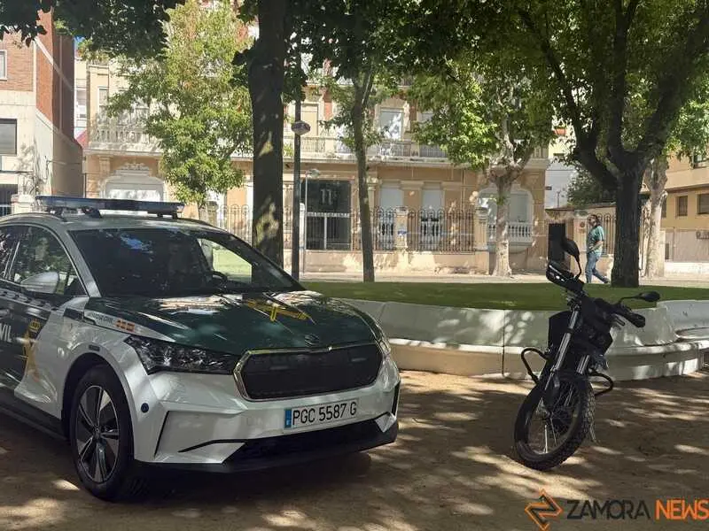 Feria del Veh&iacute;culo El&eacute;ctrico en Zamora_11