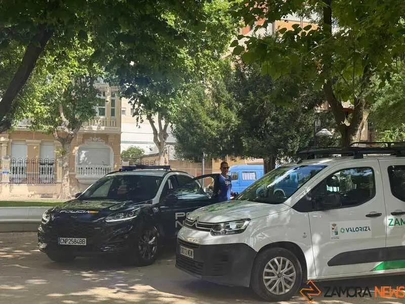 Feria del Veh&iacute;culo El&eacute;ctrico en Zamora_15