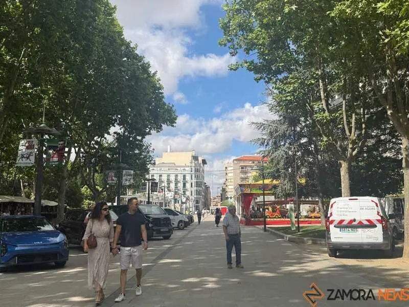Feria del Veh&iacute;culo El&eacute;ctrico en Zamora_19