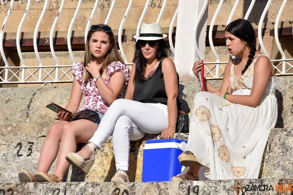 ambiente corrida toros _15