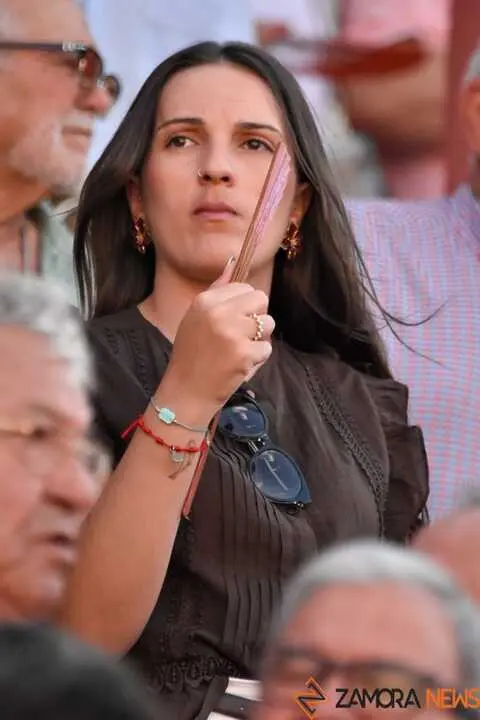ambiente corrida toros _28