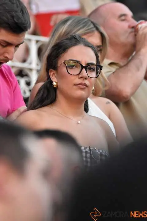 ambiente corrida toros _43
