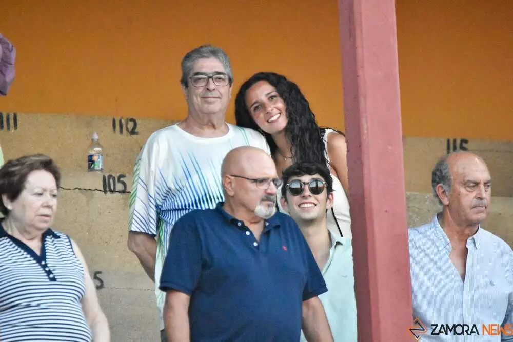 ambiente corrida toros _61