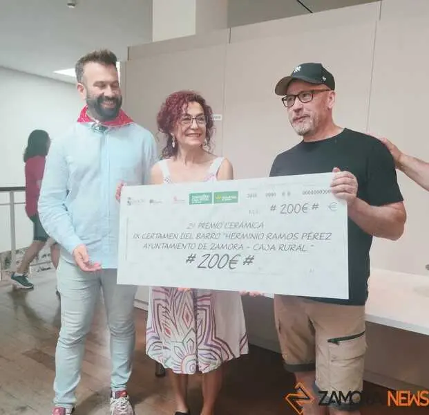 Segundo premio en cer&aacute;mica
