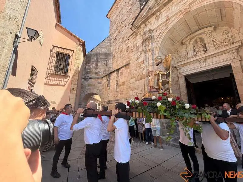 procesi&oacute;n de San Pedro en Zamora _9