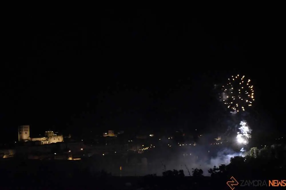 fuegos artificiales zamora 2026_11