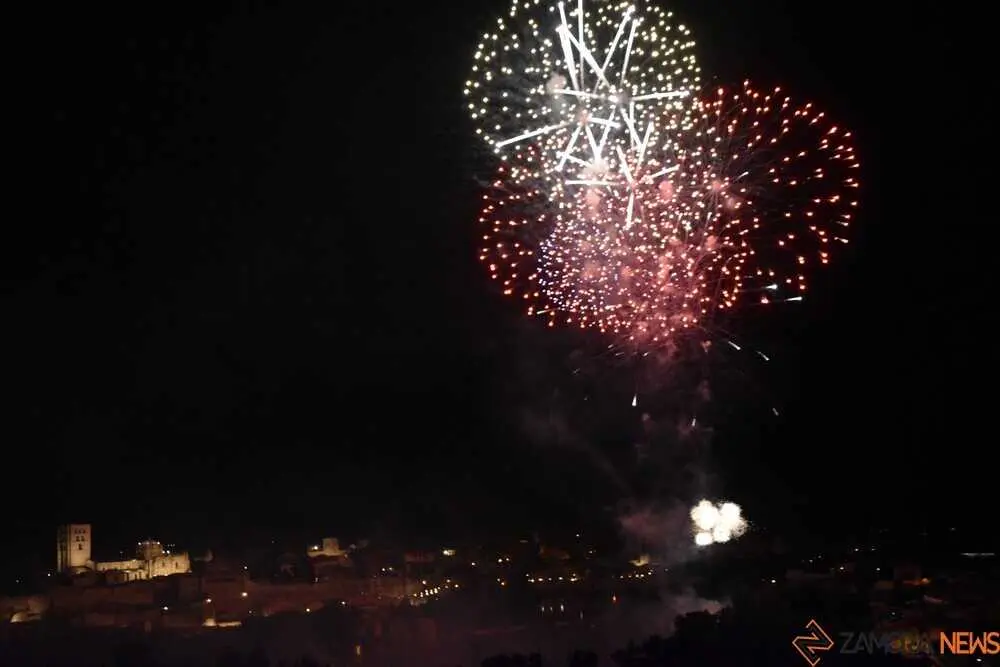 fuegos artificiales zamora 2026_18