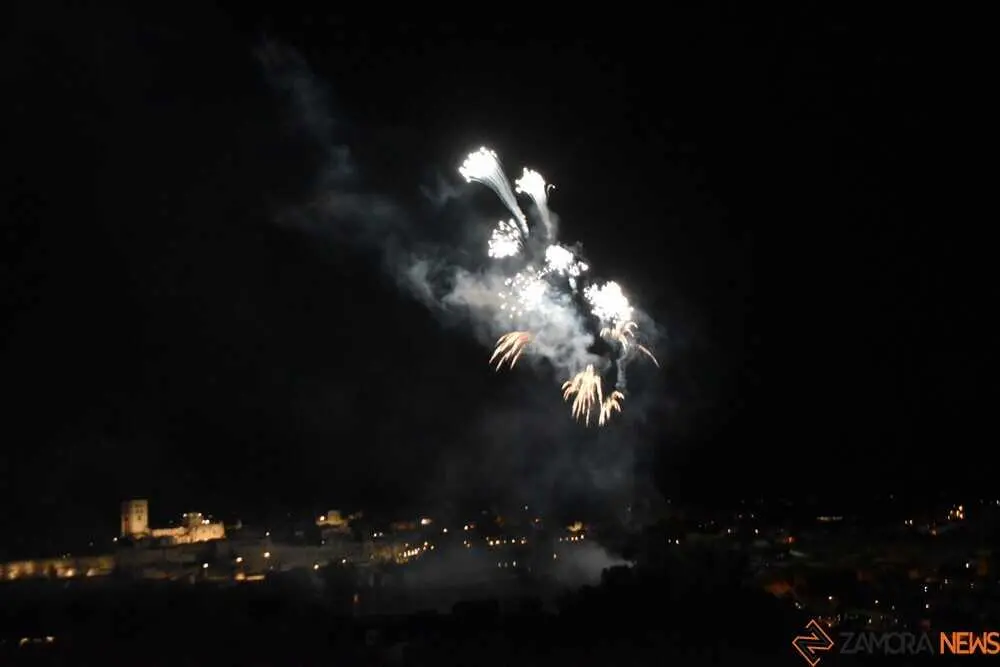 fuegos artificiales zamora 2026_71