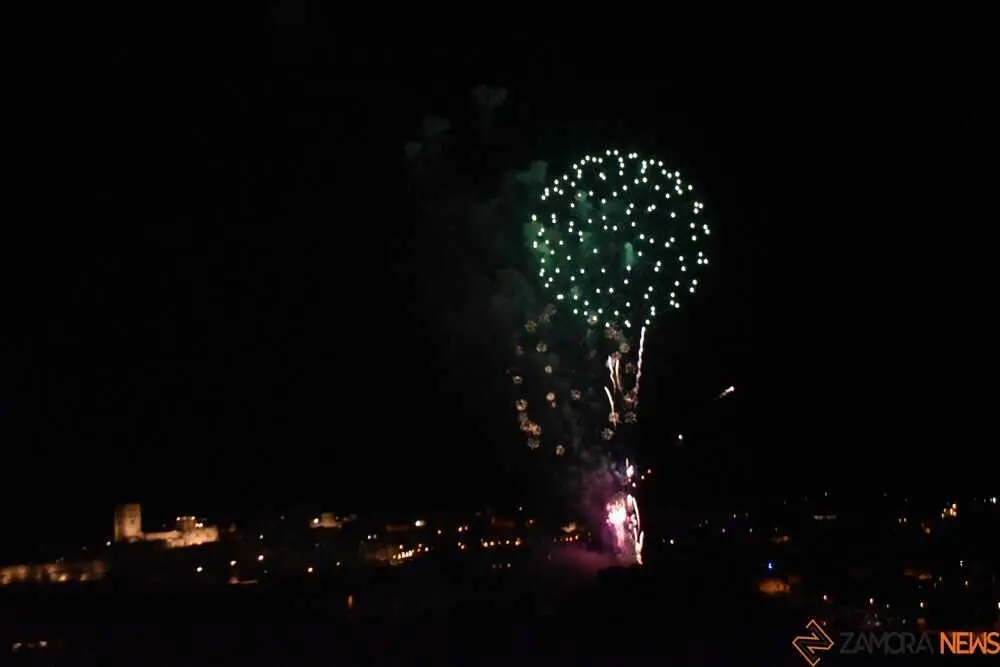 fuegos artificiales zamora 2026_87