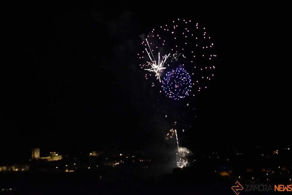 fuegos artificiales zamora 2026_102