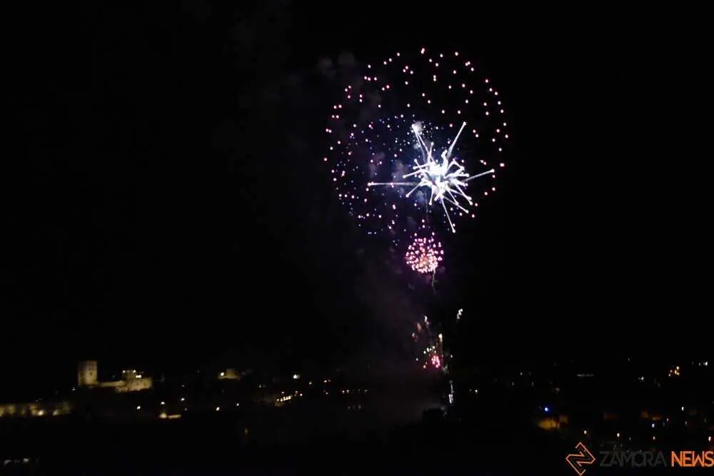 fuegos artificiales zamora 2026_104
