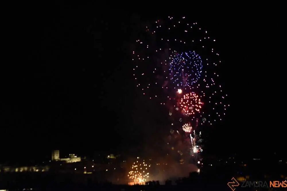 fuegos artificiales zamora 2026_119
