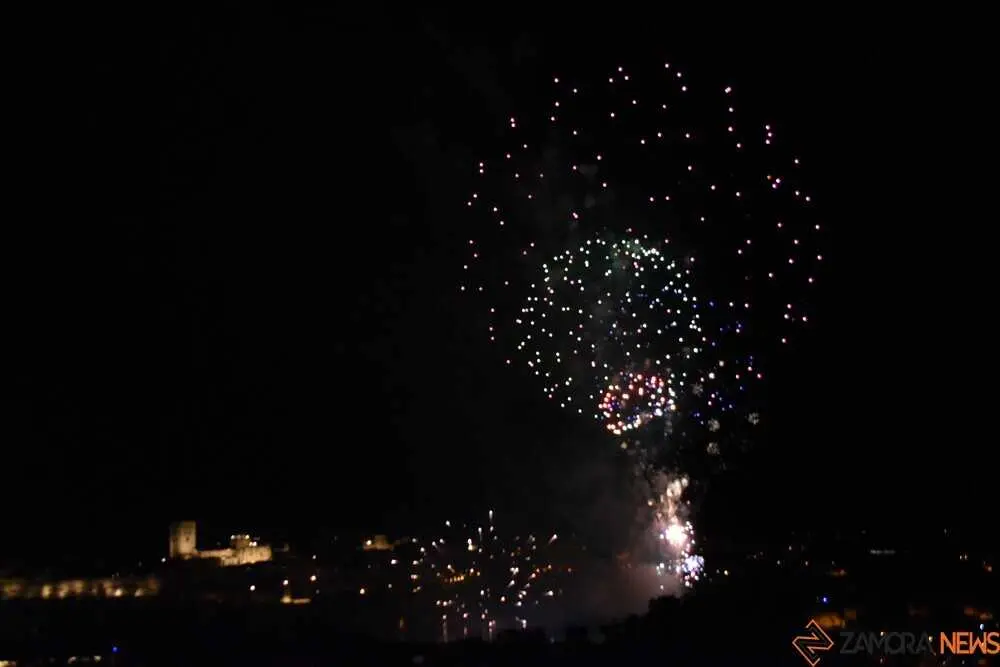 fuegos artificiales zamora 2026_121