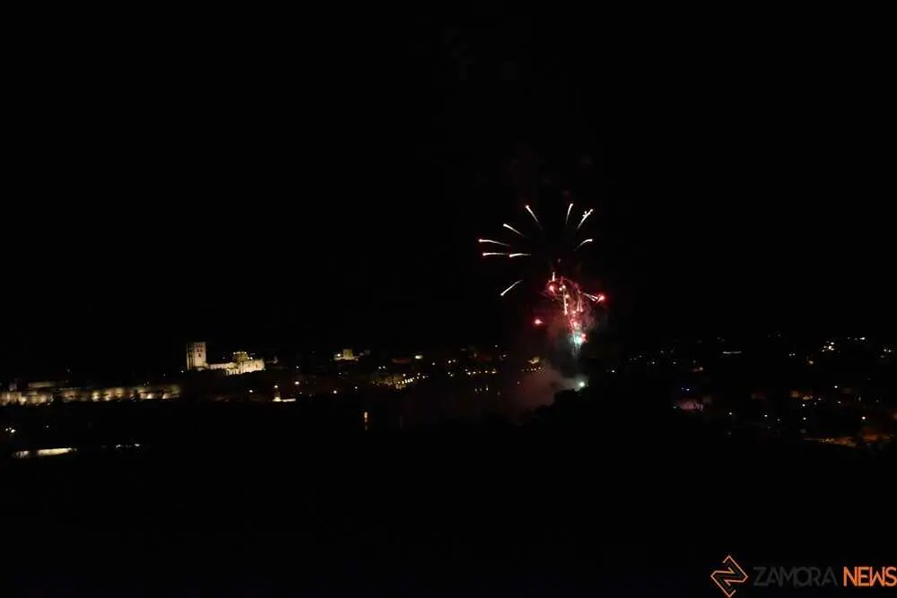 fuegos artificiales zamora 2026_157