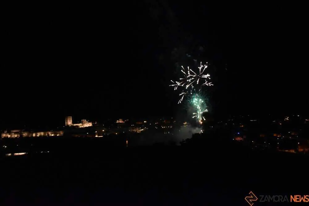 fuegos artificiales zamora 2026_159