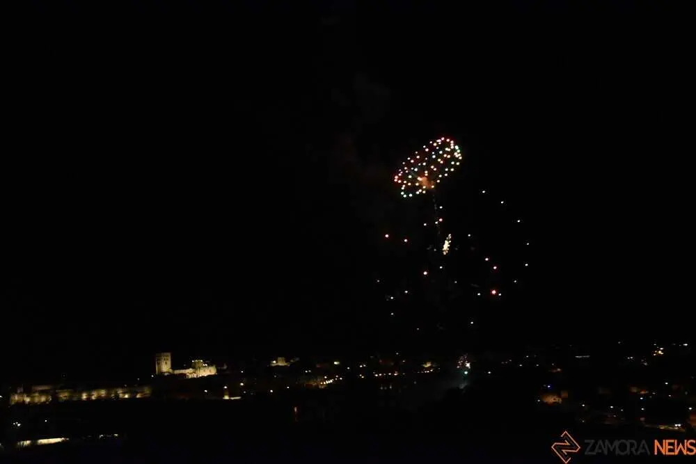 fuegos artificiales zamora 2026_166
