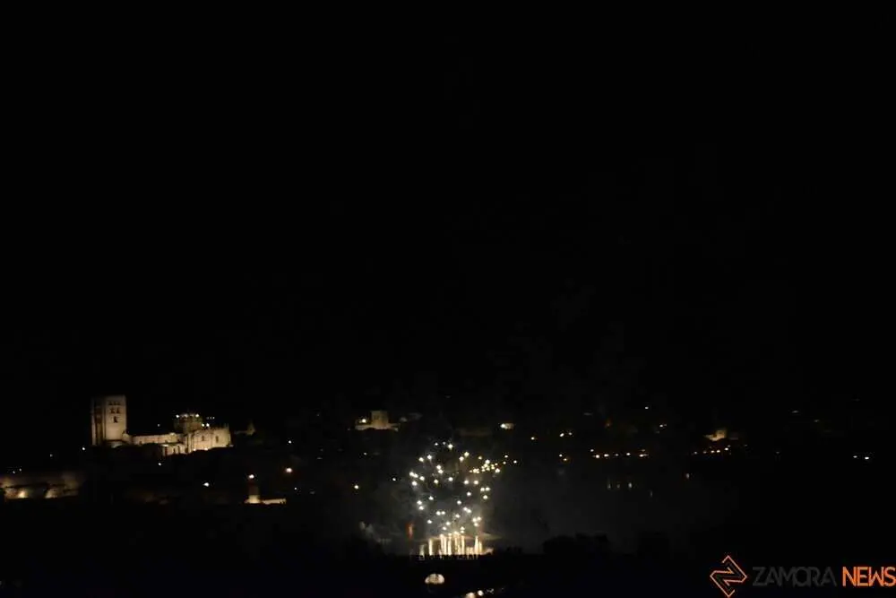 fuegos artificiales zamora 2026_179