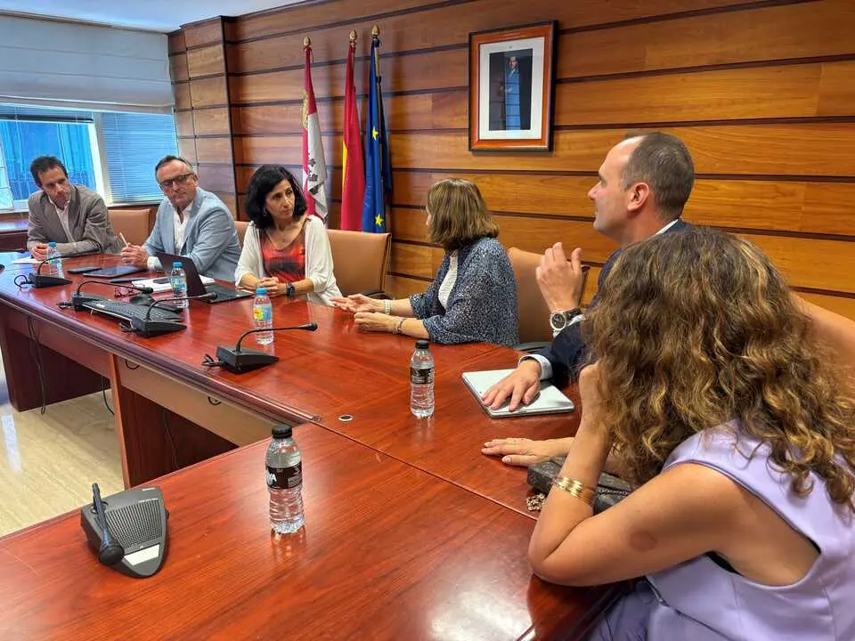 Reuni&oacute;n con Telef&oacute;nica