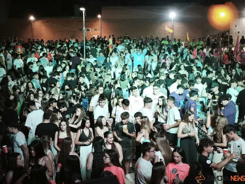 La Zona fiestas Semana Cultural Monfarracinos_7