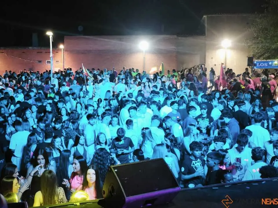 La Zona fiestas Semana Cultural Monfarracinos_14