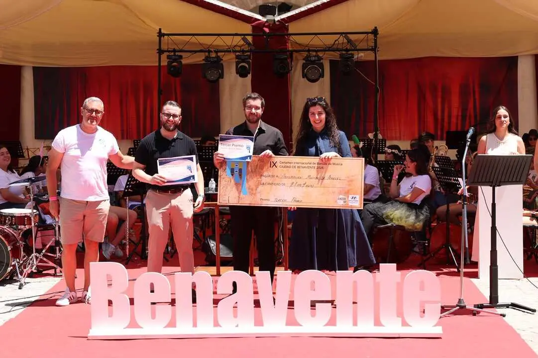 TERCER PREMIO  X Certamen Internacional de Bandas de M&uacute;sica