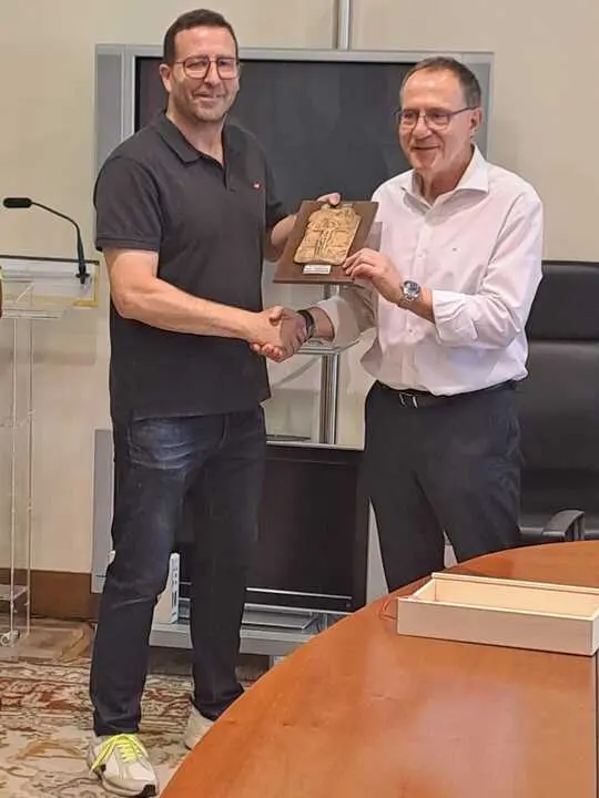 i&ntilde;aki g&oacute;mez