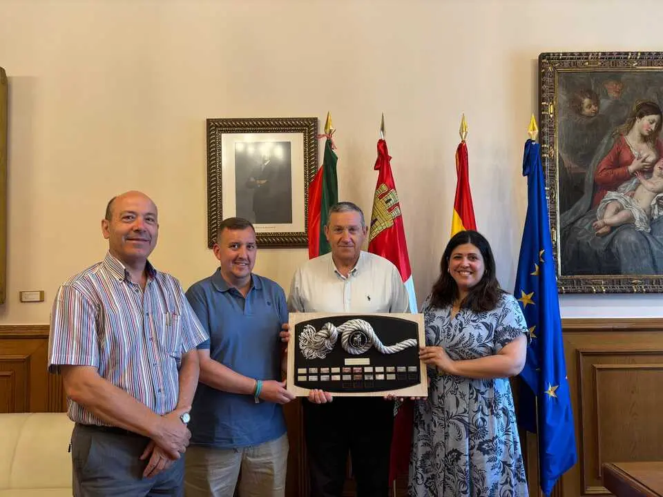 Presentaci&oacute;n testigo Amposta Toro con Cuerda Benavente