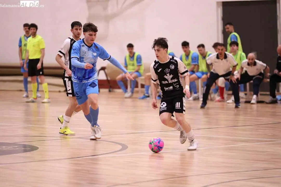 Ivi - Iv&aacute;n Mu&ntilde;oz River Zamora FS  - Imagen Salamancartve Al D&iacute;a