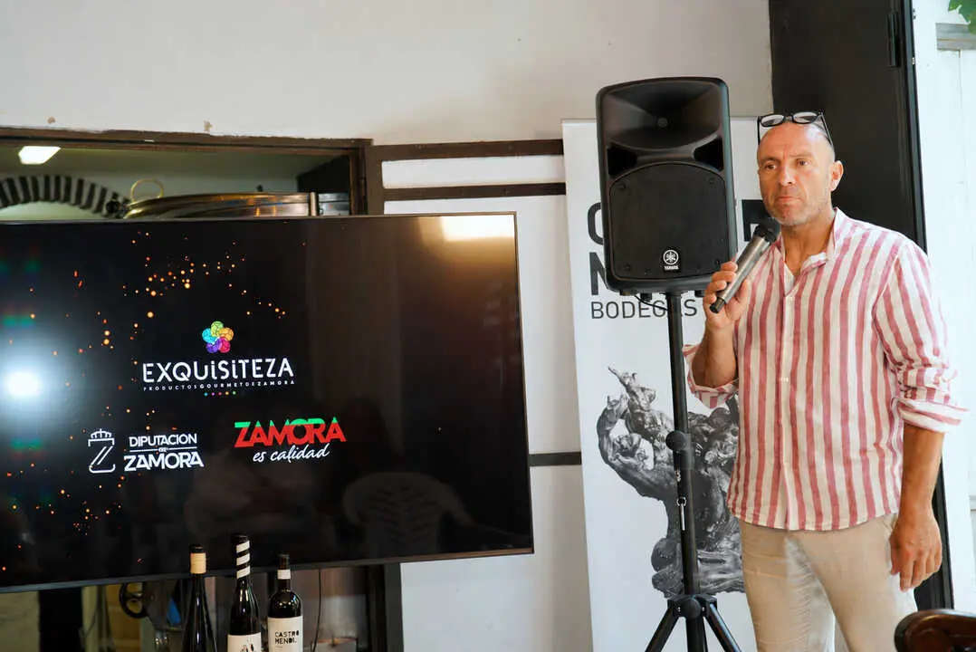 San Blas acoge la presentaci&oacute;n del spot Exquisiteza (6)