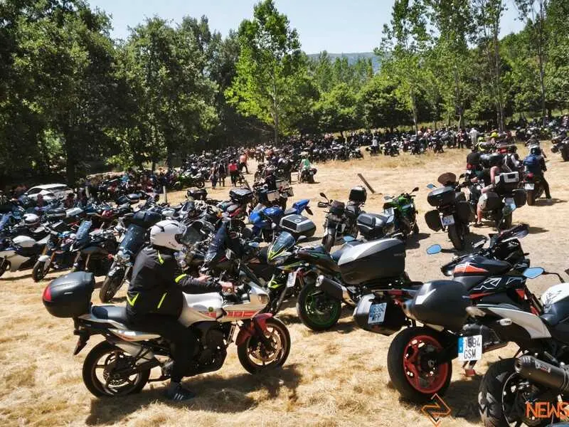  ruta central de la XXXII Concentraci&oacute;n Internacional de Motos Lago de Sanabria _29