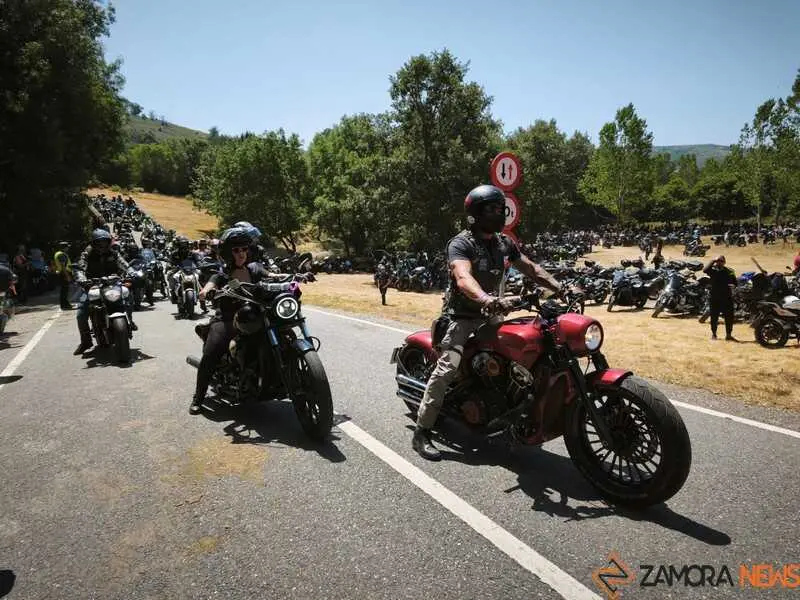  ruta central de la XXXII Concentraci&oacute;n Internacional de Motos Lago de Sanabria _30