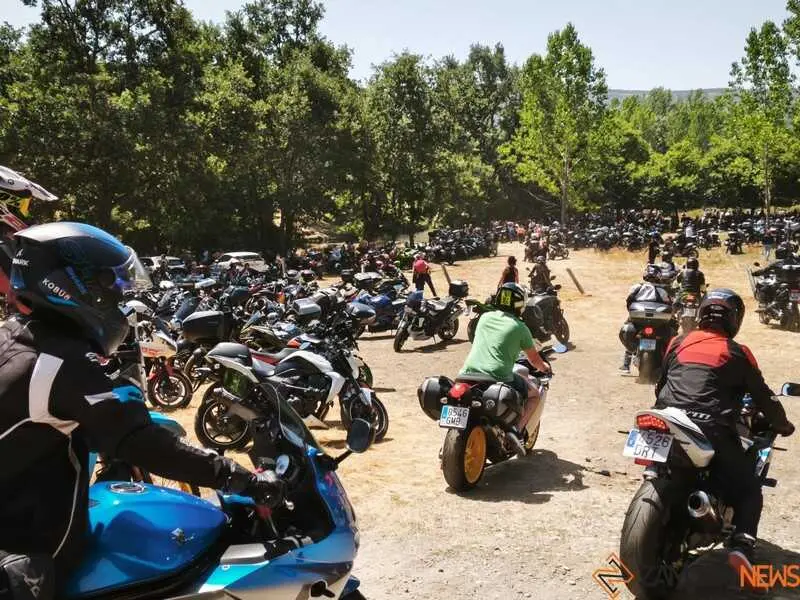  ruta central de la XXXII Concentraci&oacute;n Internacional de Motos Lago de Sanabria _36