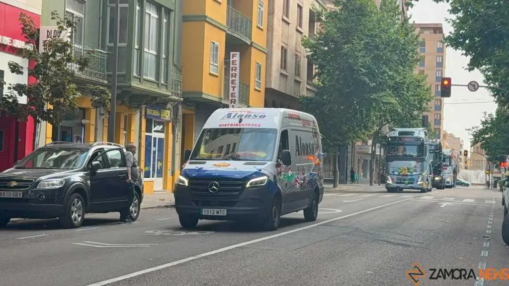  camioneros por Zamora en el d&iacute;a san Crist&oacute;bal _15