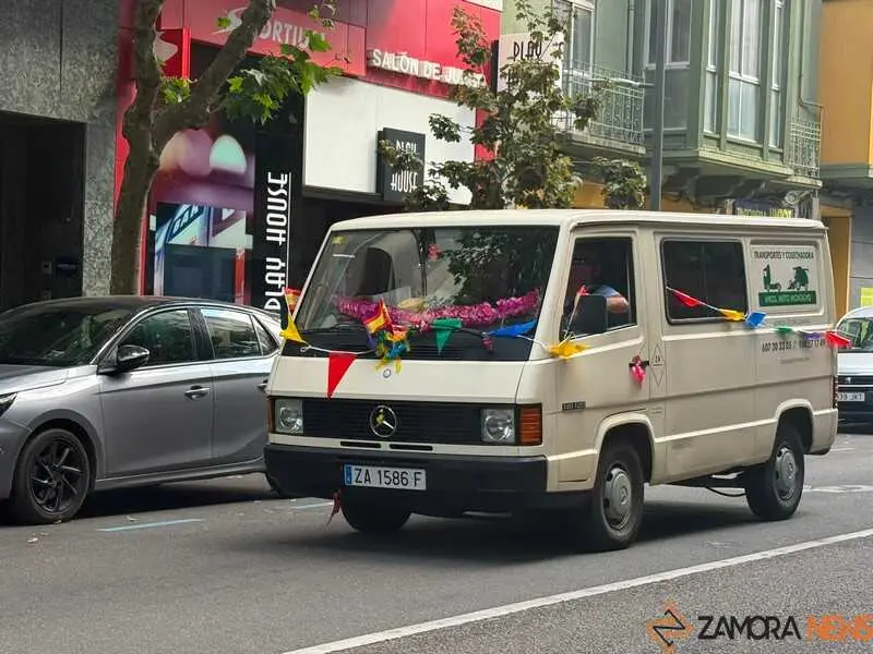  camioneros por Zamora en el d&iacute;a san Crist&oacute;bal _17