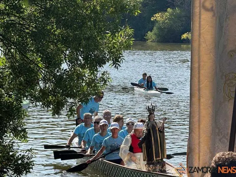 procesi&oacute;n fluvial Virgen del Carmen _21