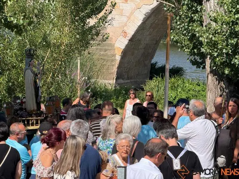 procesi&oacute;n fluvial Virgen del Carmen _31