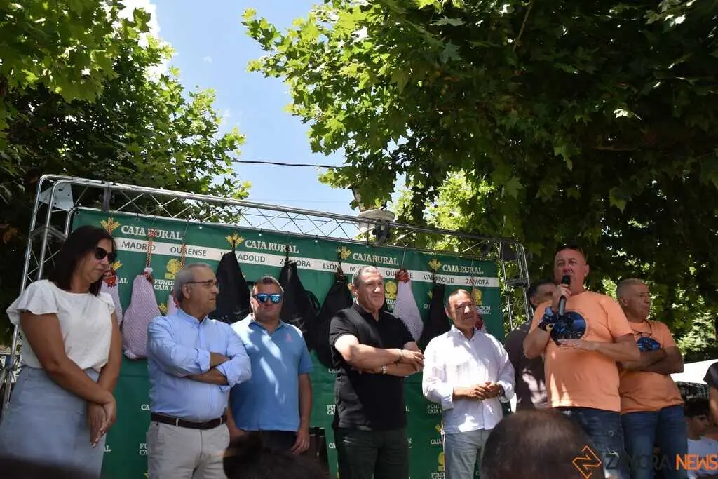 entrega de premios sanabria