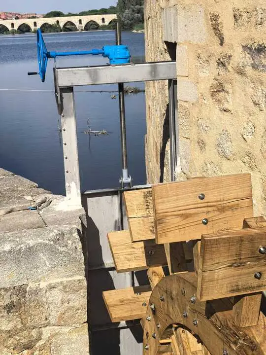 Actuaci&oacute;n ace&ntilde;as de Olivares