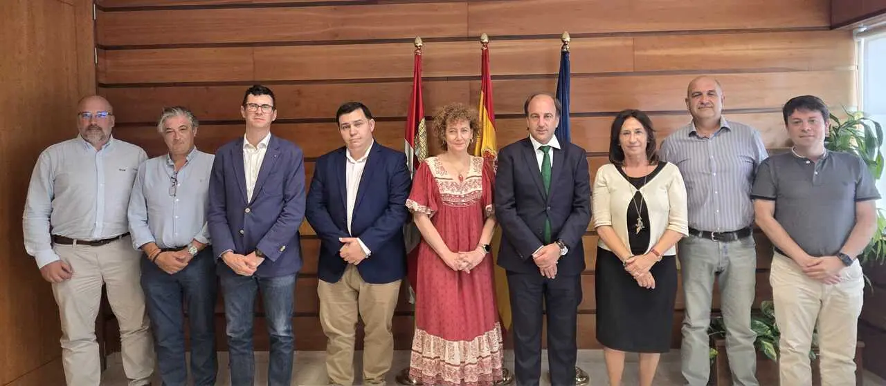 Encuentro Colegio Oficial de Ingenieros T&eacute;cnicos Forestales