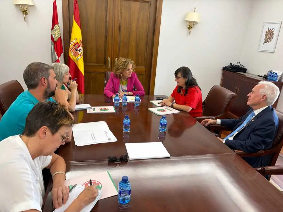 Reuni&oacute;n Junta y CONFAPACAL