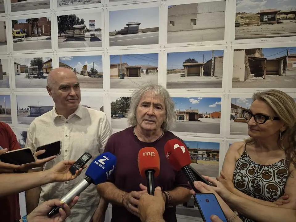 Javier Ayairza presenta su muestra en el Museo de Zamora