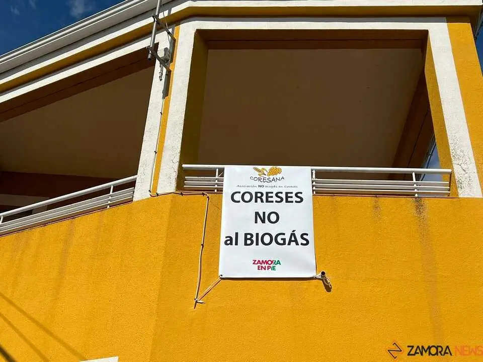 Pancartas Coreses No al Biog&aacute;s_3