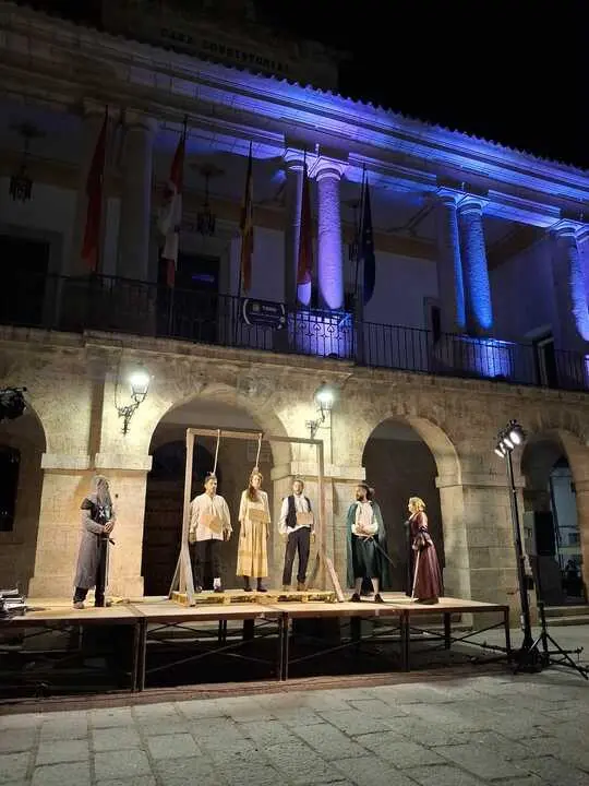 Representaci&oacute;n en Toro de Antona Garc&iacute;a