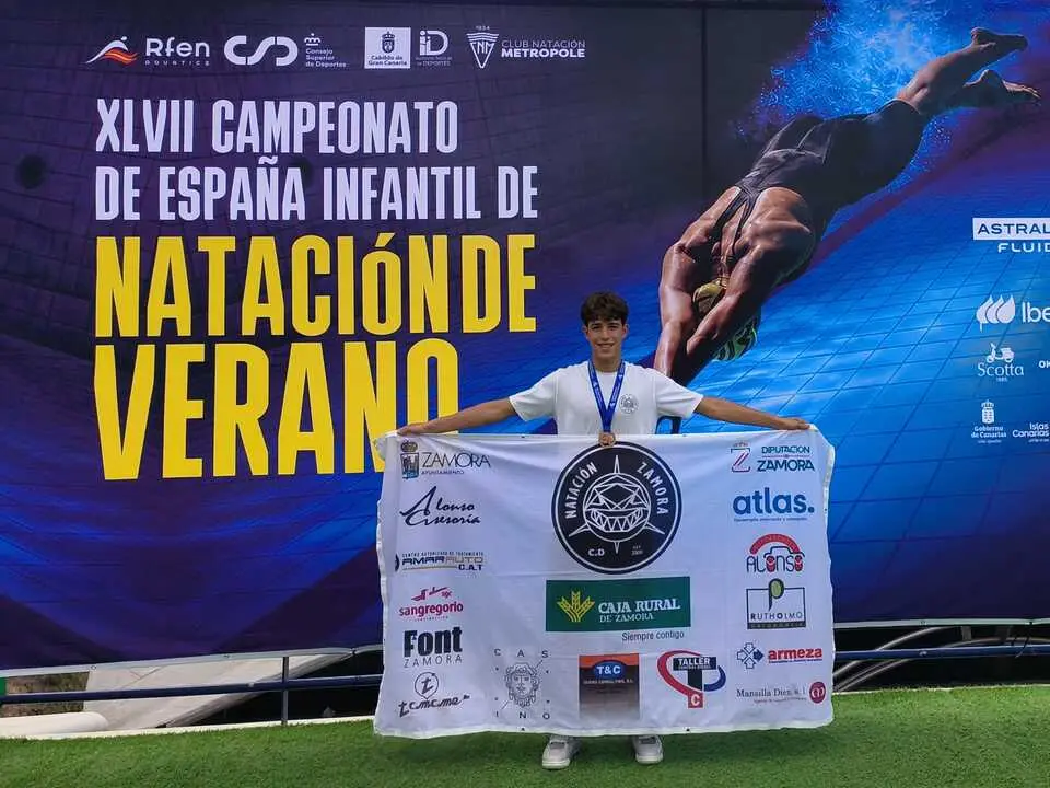 Hugo Cpto Espa&ntilde;a Infantil Verano