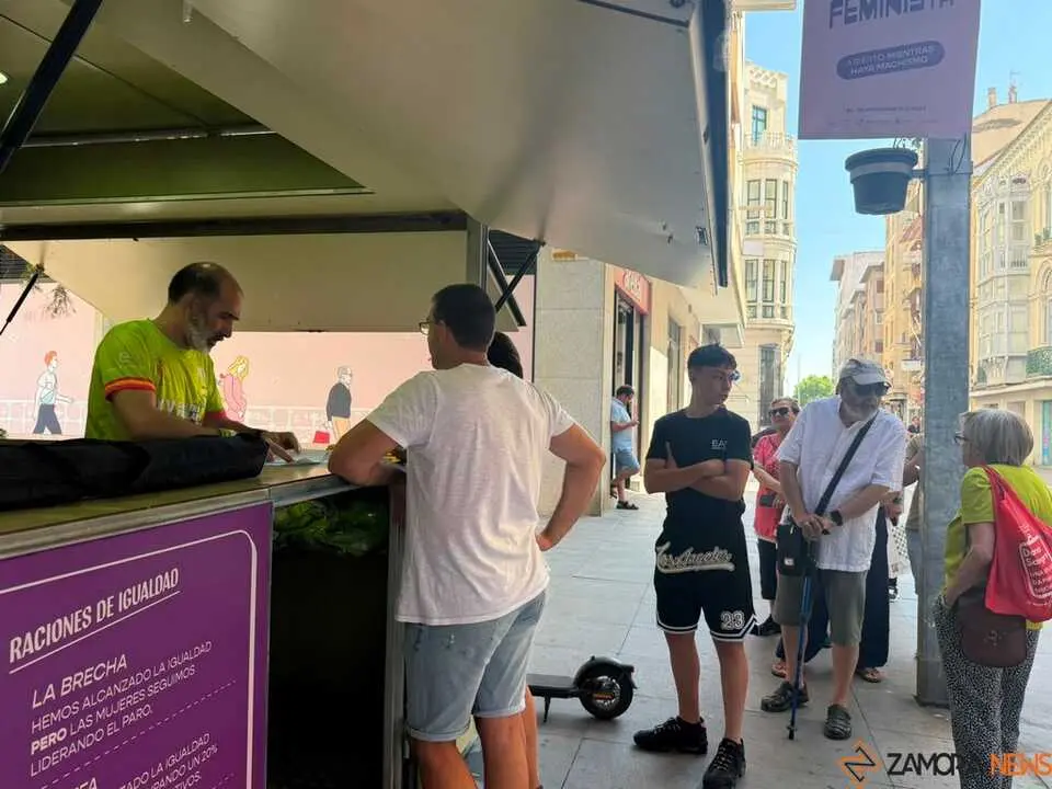 Colas para apuntarse a la Carrera de la Guardia Civil 