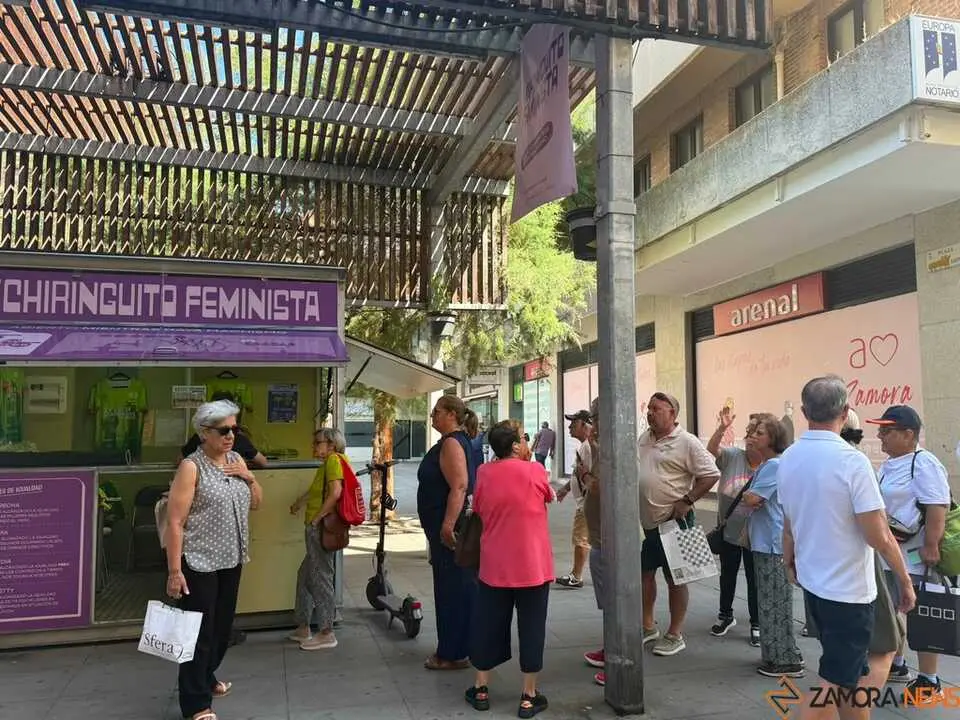 Colas para apuntarse a la Carrera de la Guardia Civil _8